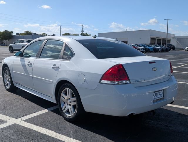 Used 2016 Chevrolet Impala LT FWD image 5