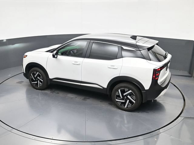 Certified 2025 Nissan Kicks SV FWD image 28
