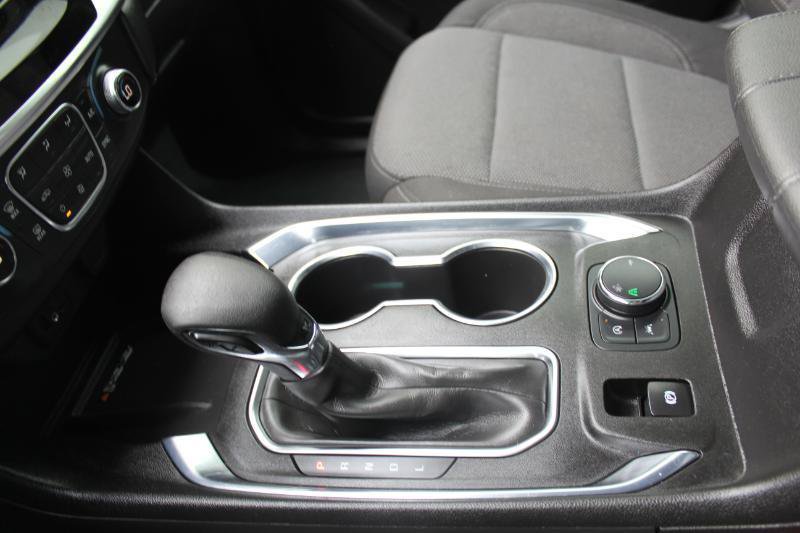Used 2023 Chevrolet Traverse LT FWD image 34