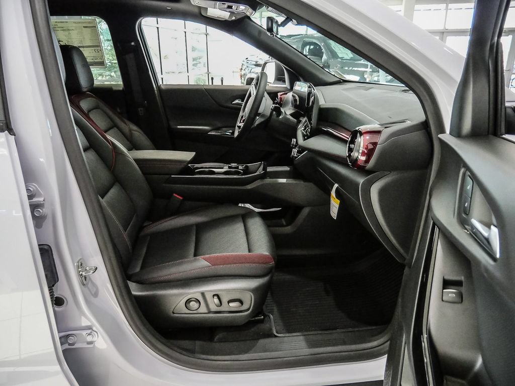 New 2027 Chevrolet Equinox RS w/ Safety and Technology Package FWD image 14