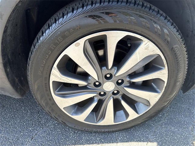 Used 2022 Buick Encore Preferred w/ Safety Package image 31