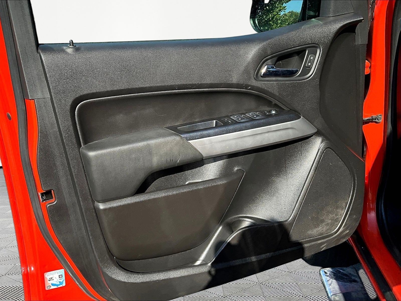 Used 2021 Chevrolet Colorado LT w/ Luxury Package AWD/4WD image 20