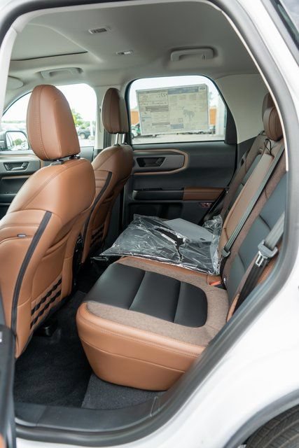 New 2026 Ford Bronco Sport Outer Banks w/ Outer Banks Tech Package+ AWD/4WD image 11