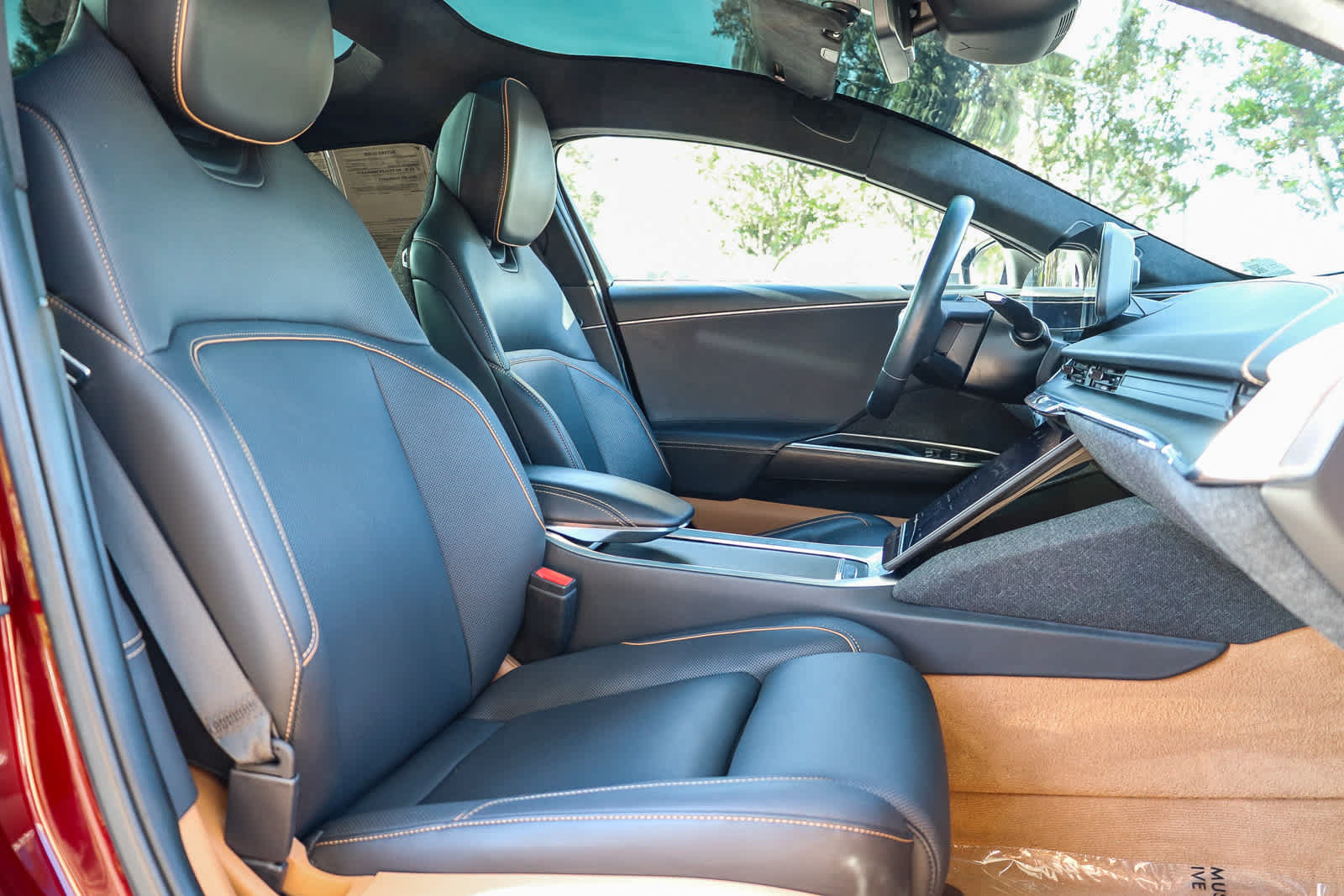 Used 2023 Lucid Air Touring AWD/4WD image 17