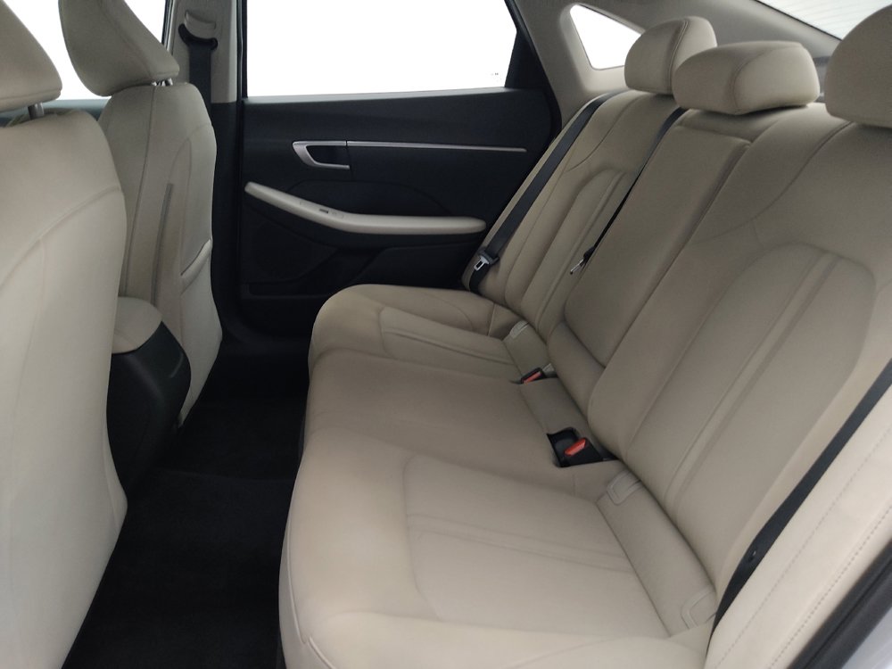 Used 2025 Hyundai Sonata SEL FWD image 18
