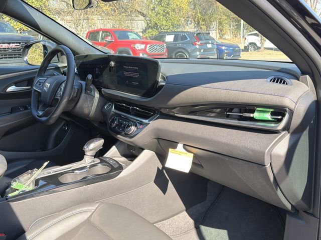 Used 2024 Buick Envista Sport Touring w/ Convenience I Package image 21