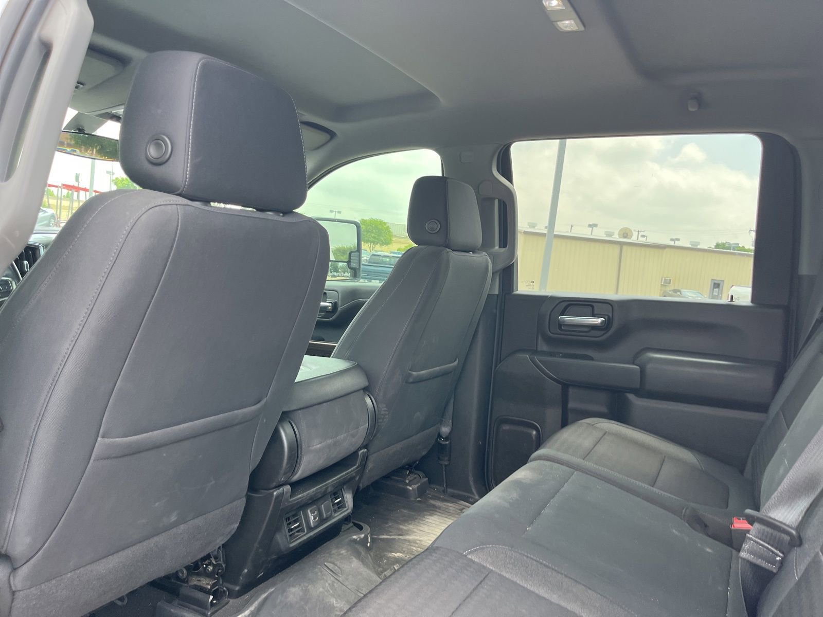 Used 2022 Chevrolet Silverado 2500 LT w/ Convenience Package AWD/4WD image 9