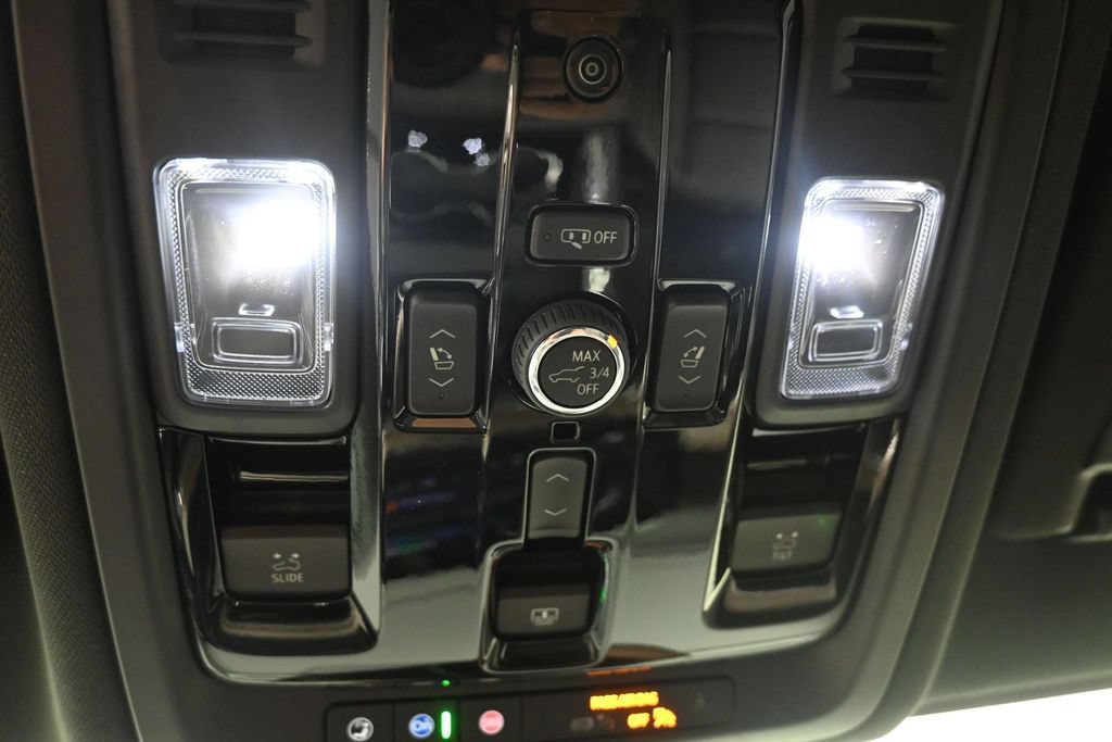New 2026 Chevrolet Tahoe High Country w/ Sun And Tow Package AWD/4WD image 20
