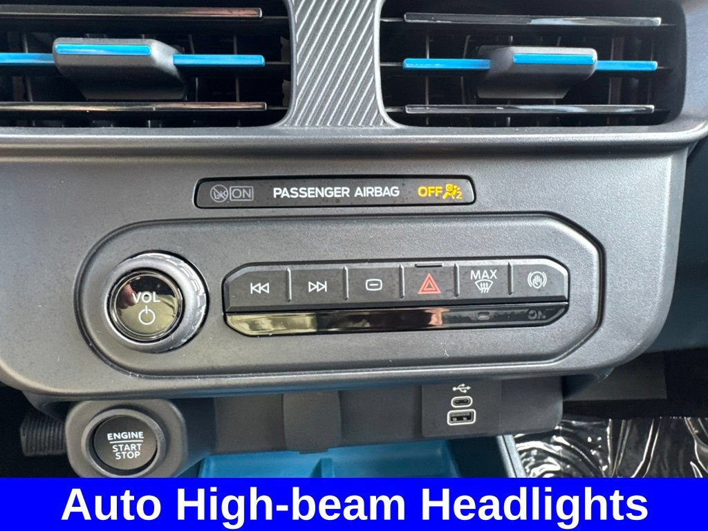 Used 2025 Ford Maverick XLT w/ Equipment Group 302A AWD/4WD image 20