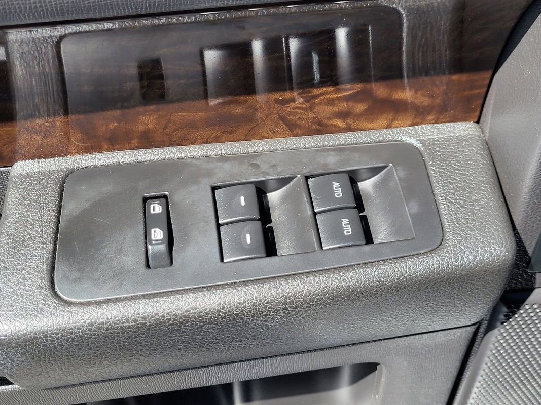 Used 2018 Ford Flex Limited image 11