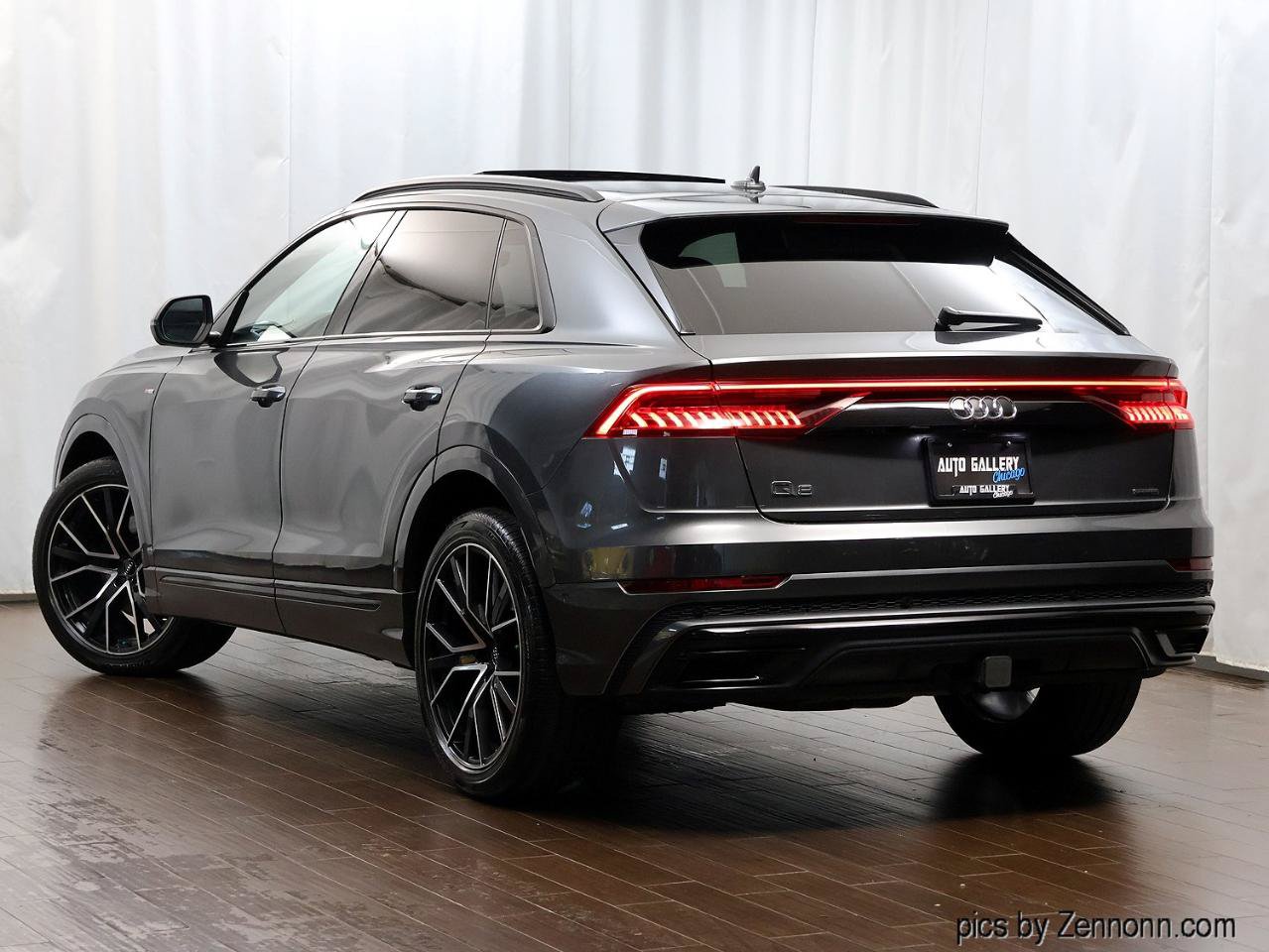 Used 2019 Audi Q8 Prestige AWD/4WD image 9
