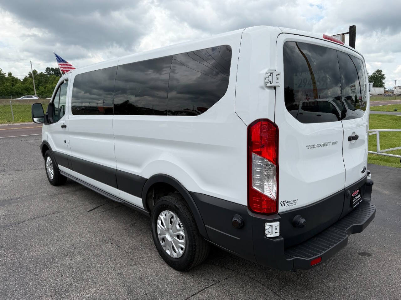 Used 2018 Ford Transit 350 XL RWD image 9