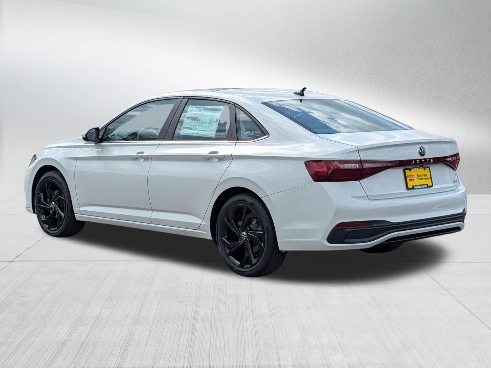 New 2026 Volkswagen Jetta SE FWD image 3