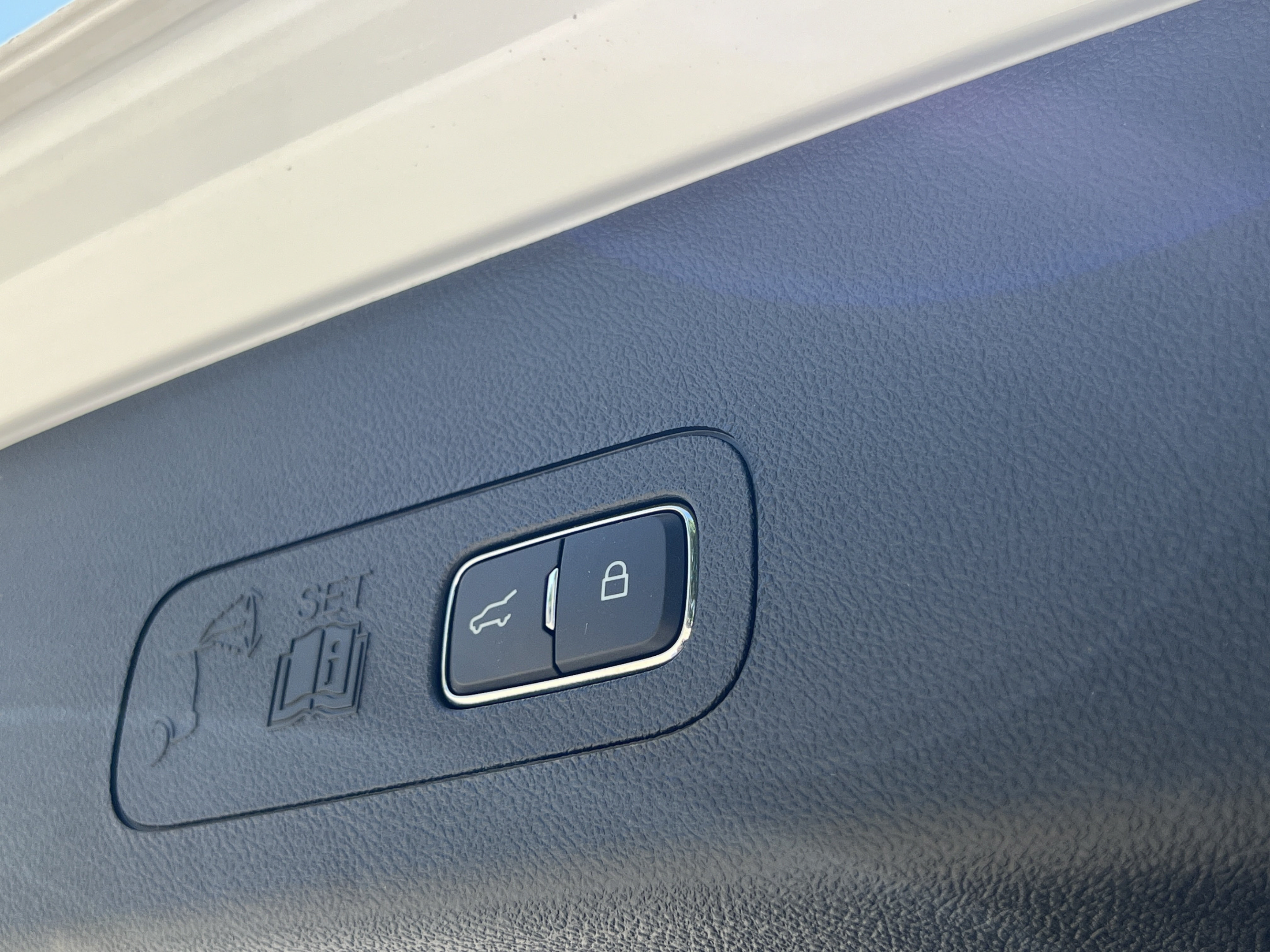 New 2026 Lincoln Aviator Reserve w/ Luxury Package RWD image 29