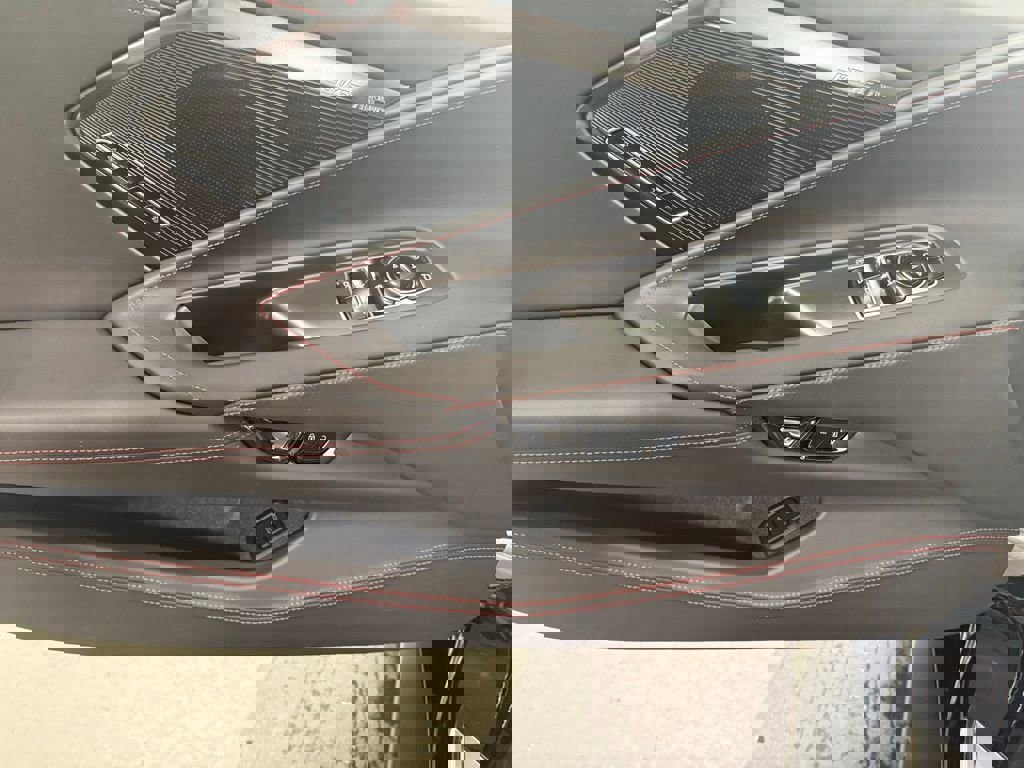 New 2026 Chevrolet Corvette Stingray Premium Cpe w/ 3LT image 14