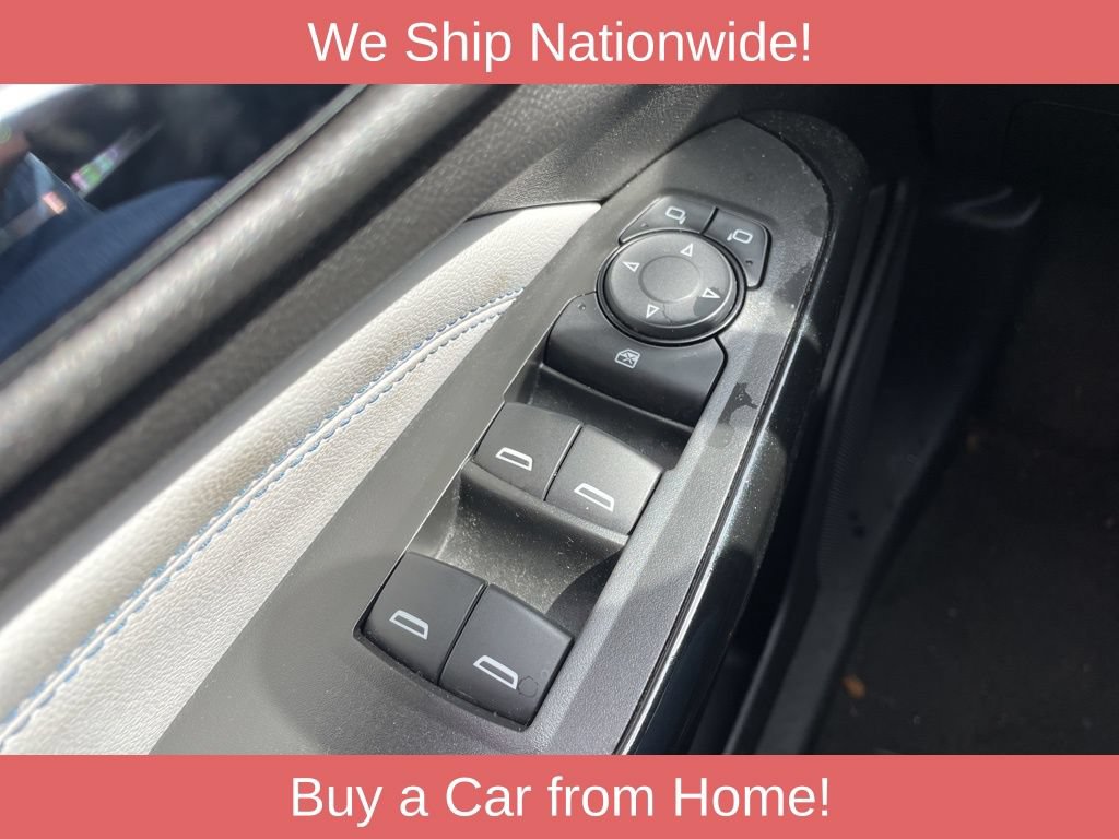 Used 2025 Chevrolet Trax LT w/ LT Convenience Package FWD image 24
