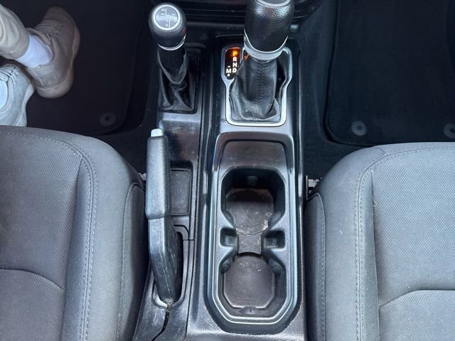 Used 2022 Jeep Gladiator Sport image 24