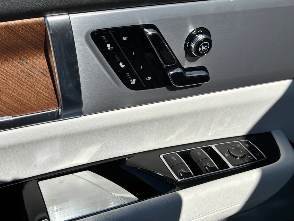New 2026 Cadillac Vistiq Premium Luxury w/ LPO, Floor Liner Package AWD/4WD image 12