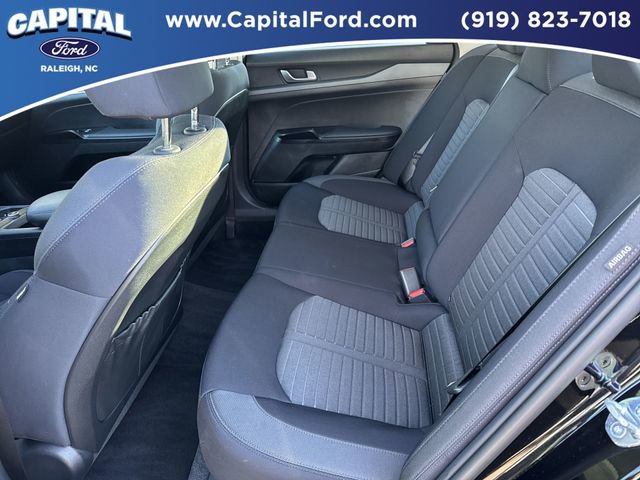 Used 2025 Kia K5 LXS image 16