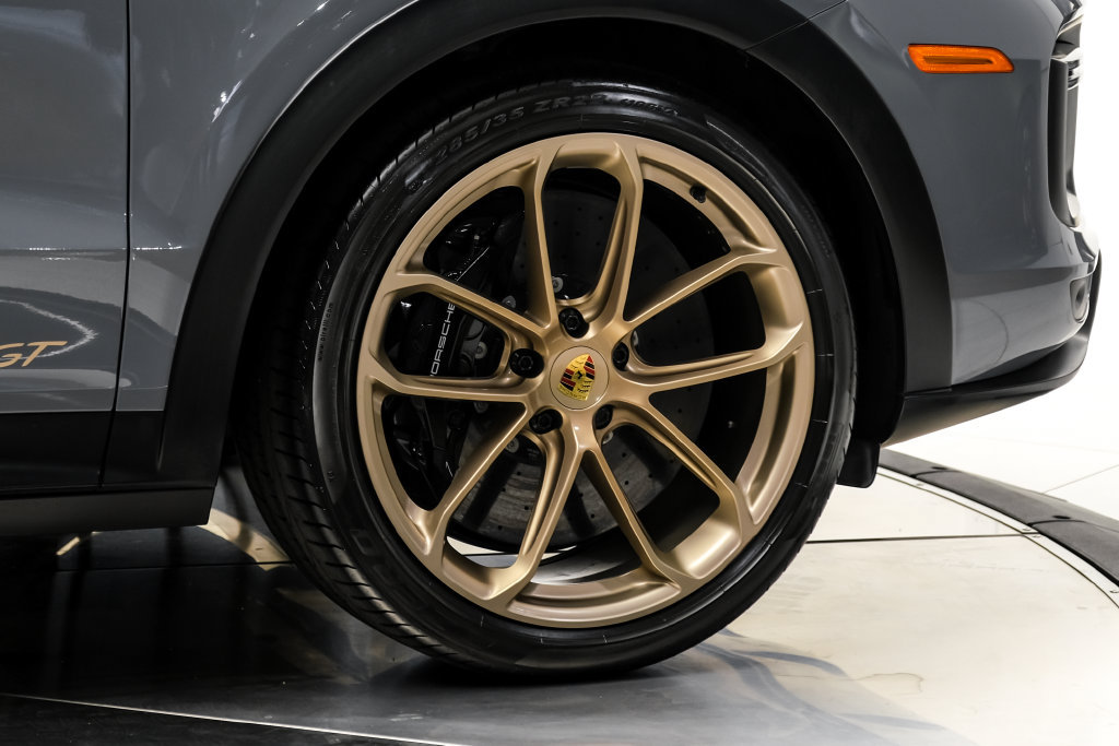 Used 2023 Porsche Cayenne Turbo GT AWD/4WD image 59