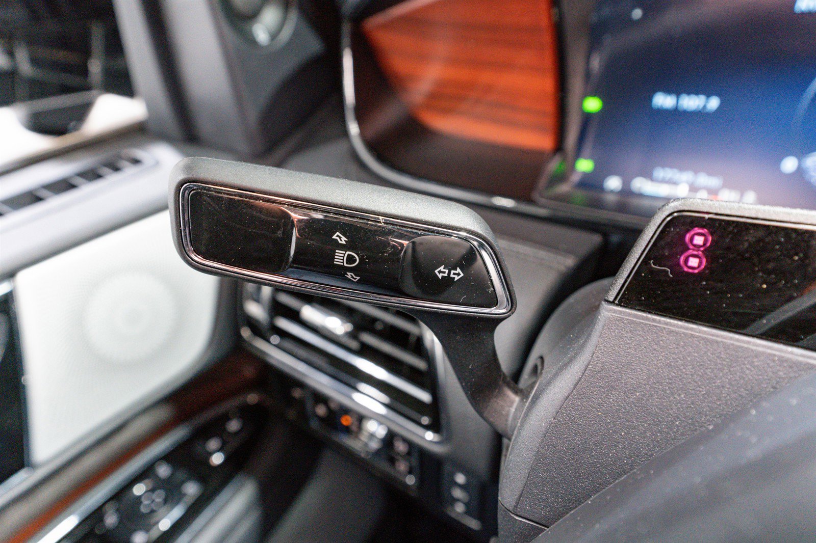 Used 2024 Lincoln Navigator Reserve w/ Equipment Group 201A image 30