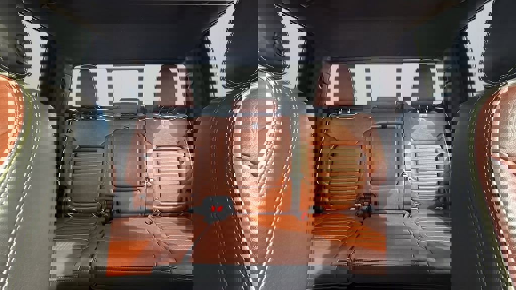 Used 2024 GMC Sierra 3500 Denali Ultimate image 41