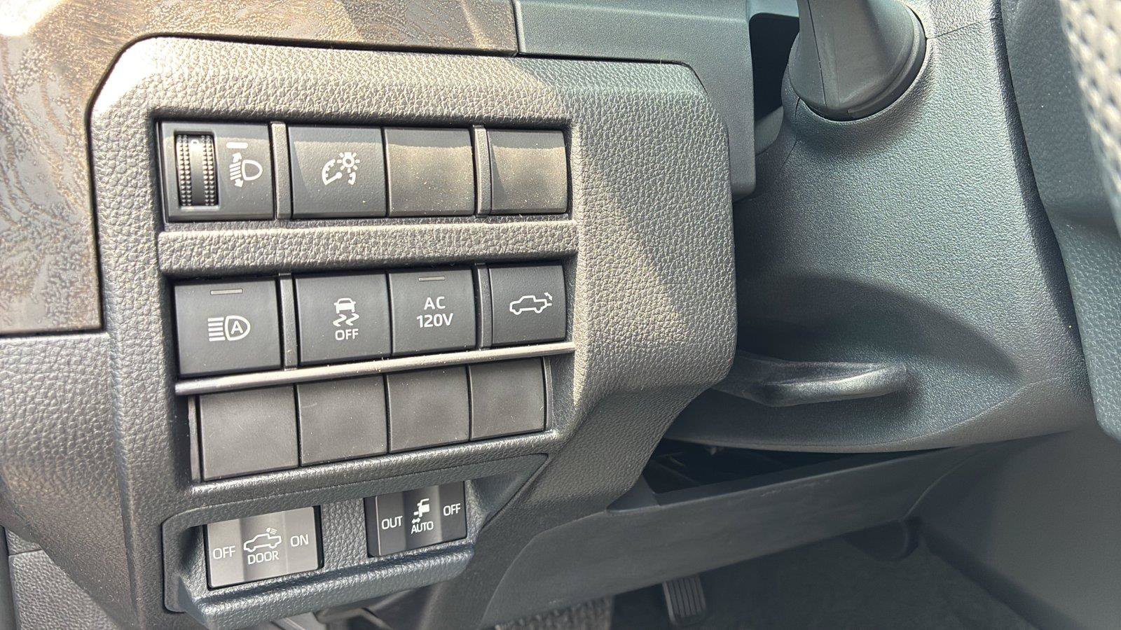 New 2026 Toyota Tacoma Limited AWD/4WD image 9