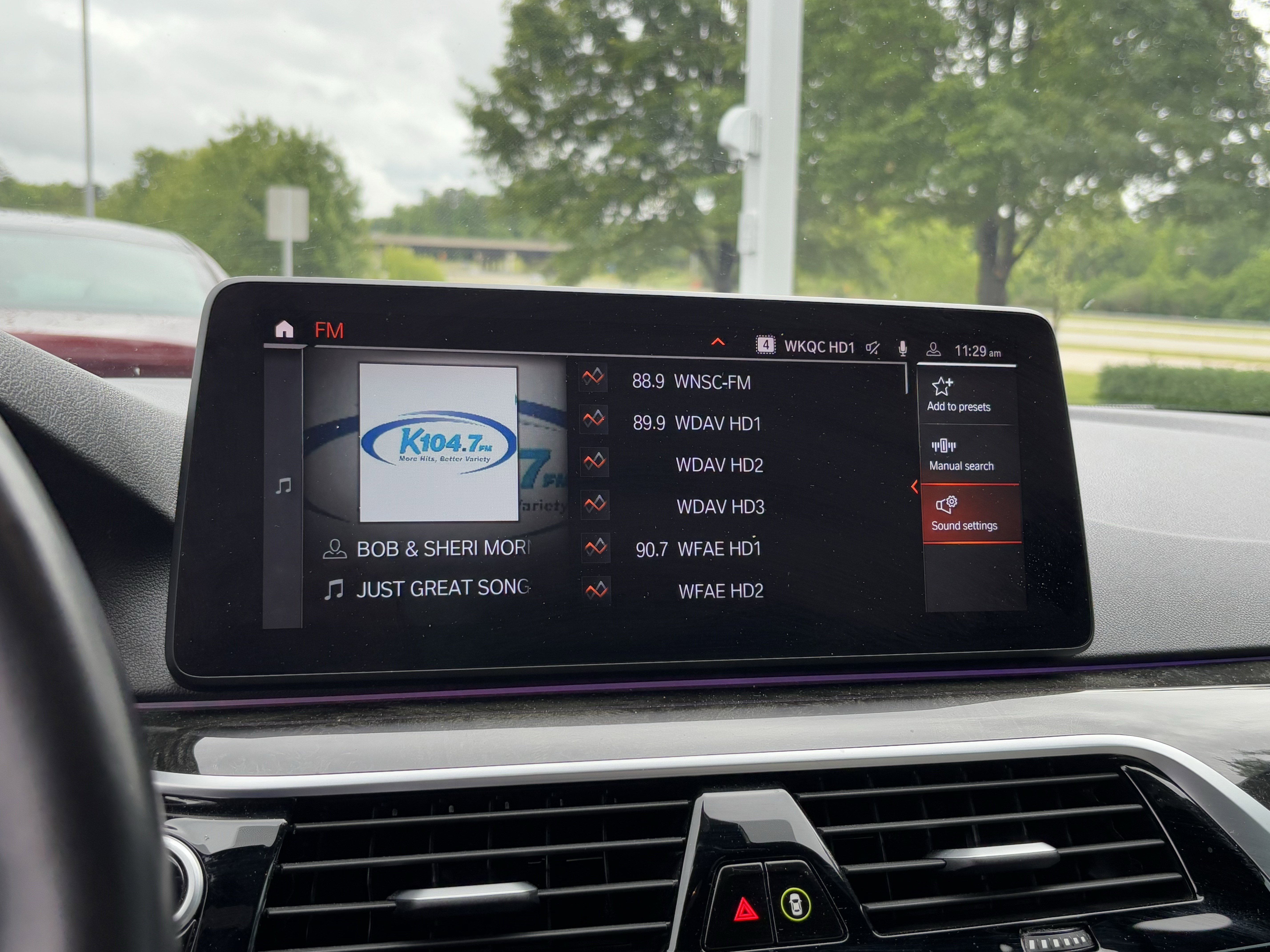 Certified 2023 BMW 540i w/ M Sport Package RWD image 23