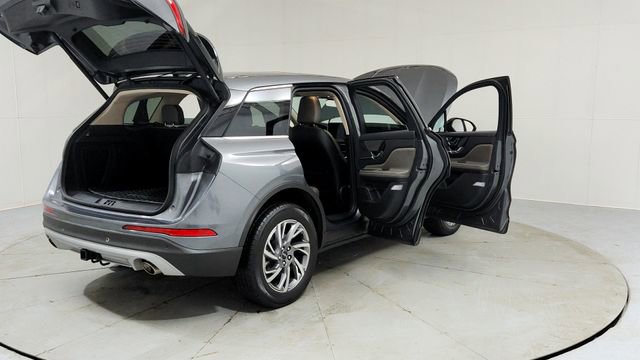 Used 2023 Lincoln Corsair AWD w/ Equipment Group 101A image 10