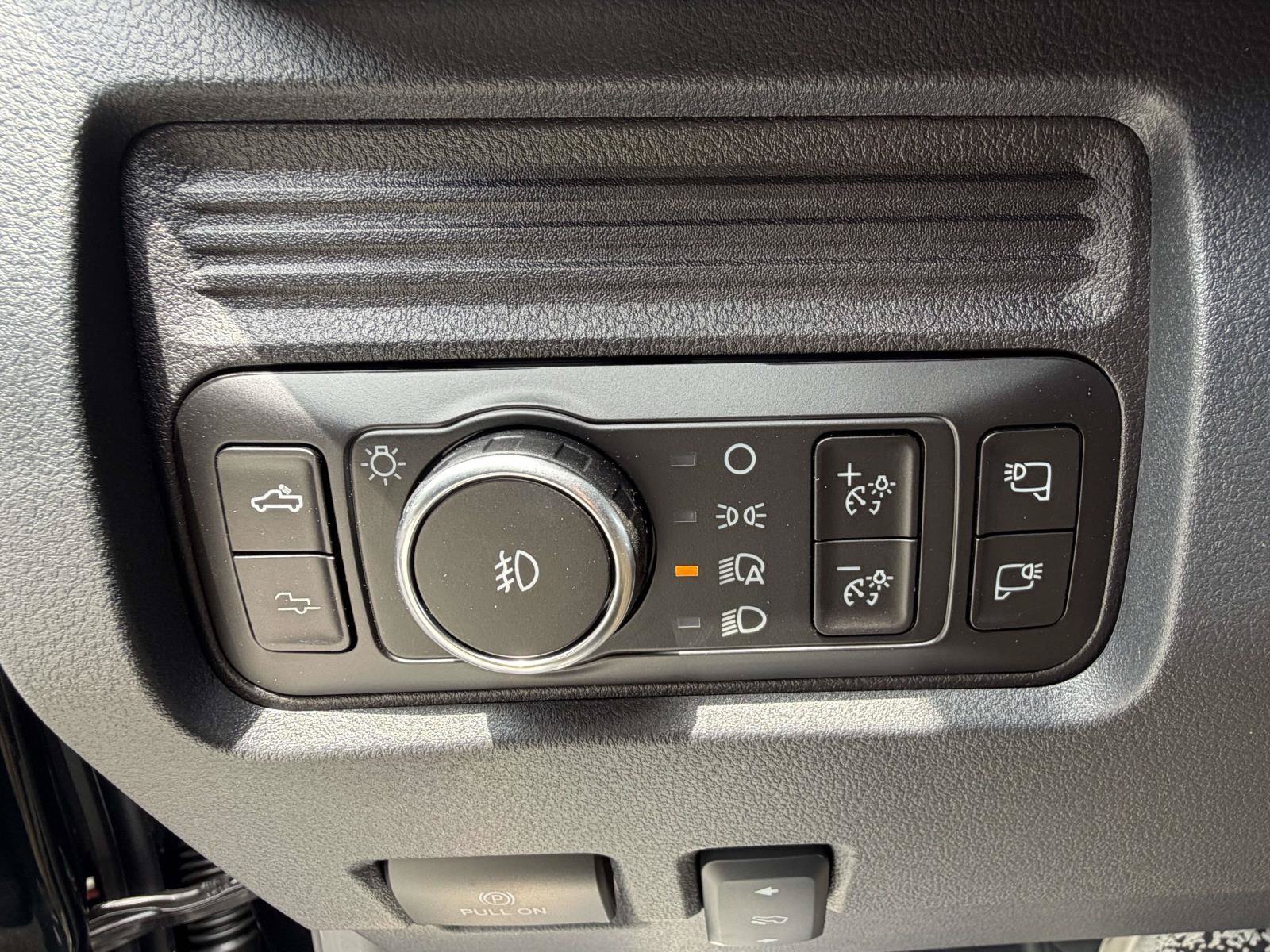 New 2026 Ford F350 Platinum AWD/4WD image 20