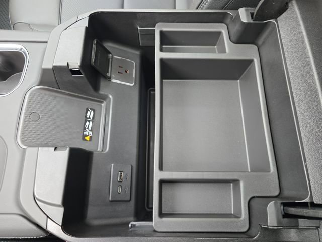 New 2026 GMC Sierra 3500 Denali w/ Denali Reserve Package image 26