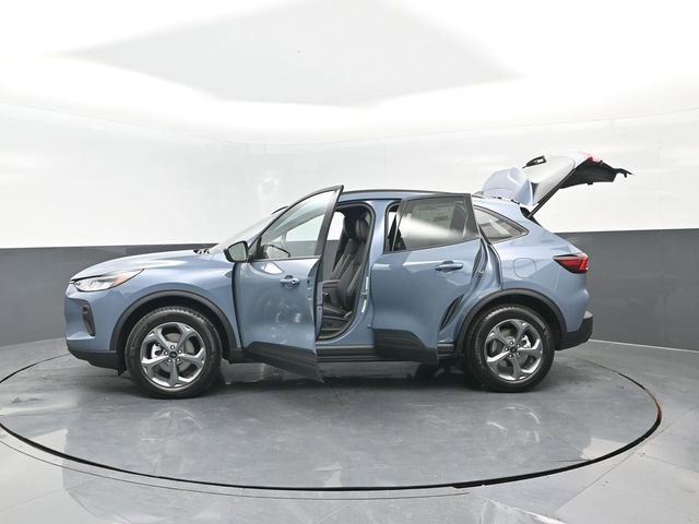 New 2026 Ford Escape ST-Line image 31