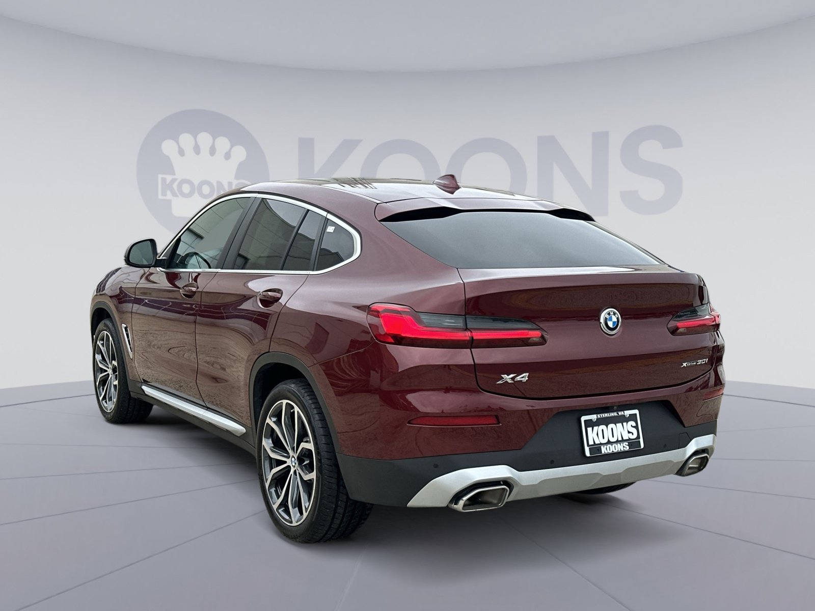 Used 2025 BMW X4 xDrive30i w/ Premium Package AWD/4WD image 14