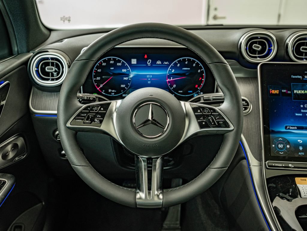 New 2026 Mercedes-Benz GLC 300 4MATIC image 23