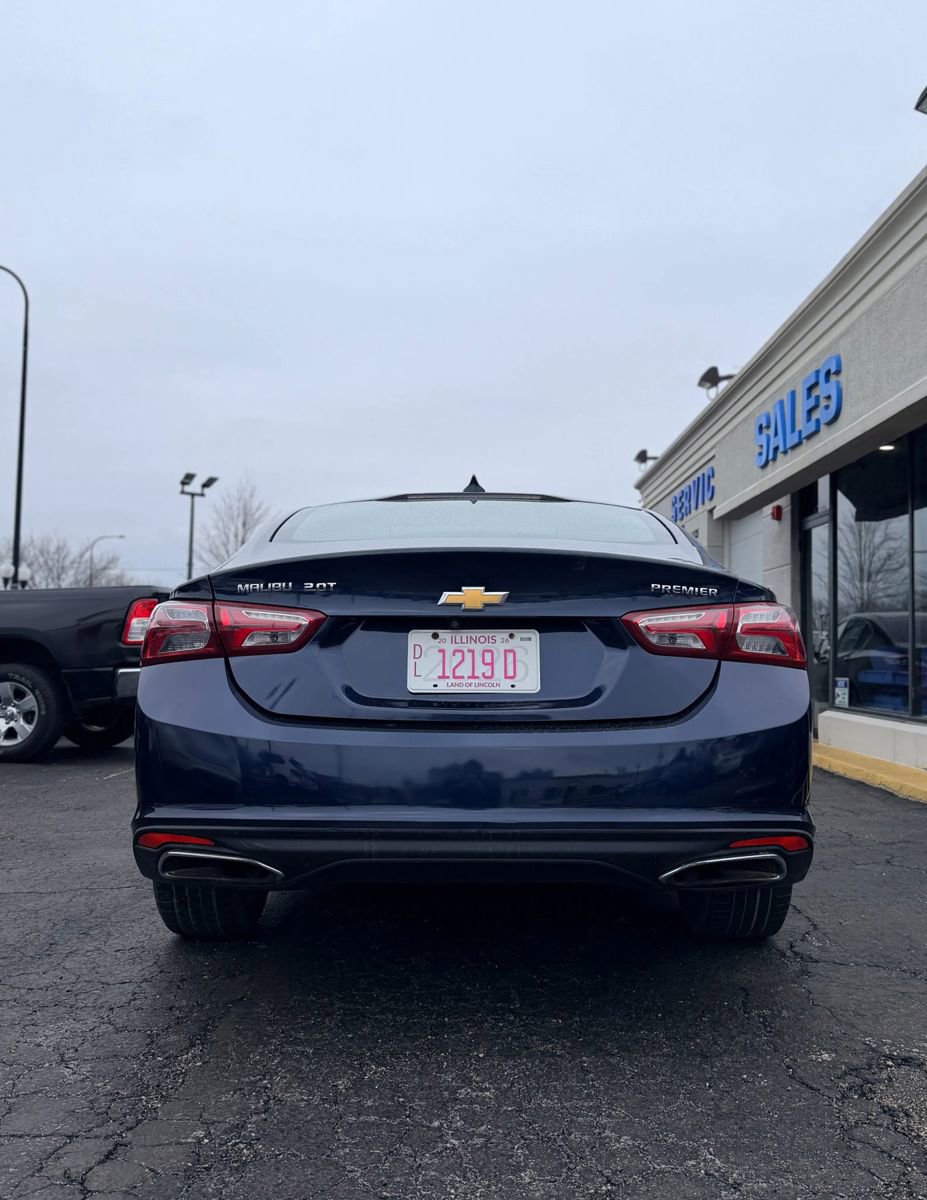 Used 2019 Chevrolet Malibu Premier w/ Sun and Wheel Package FWD image 5