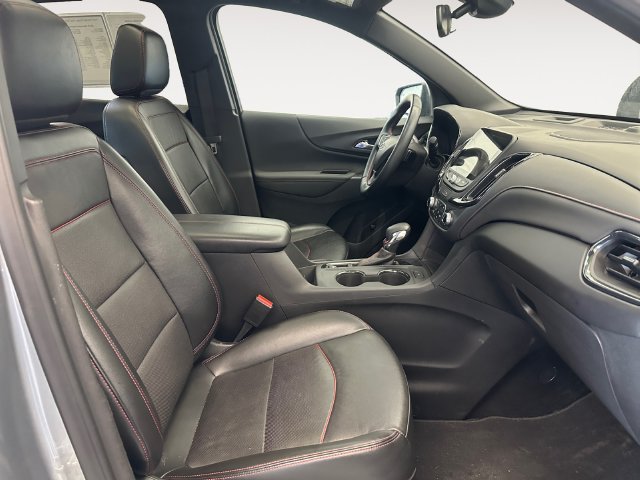 Used 2023 Chevrolet Equinox RS w/ RS Leather Package FWD image 15