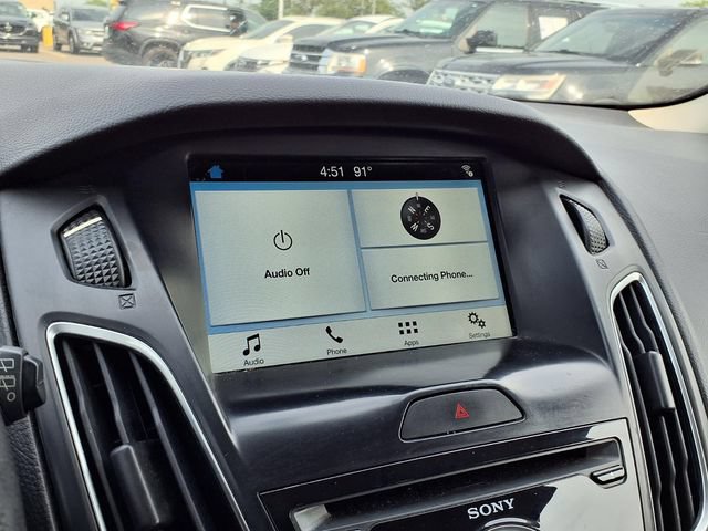 Used 2018 Ford Focus Titanium FWD image 11
