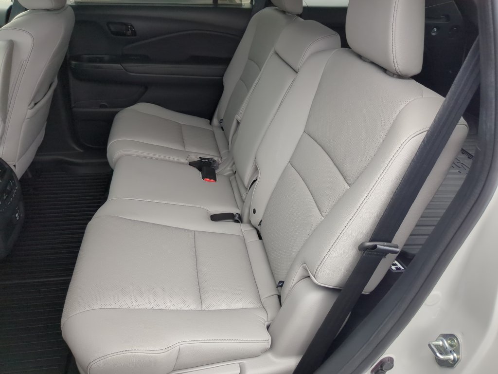 Used 2023 Honda Passport Elite image 18