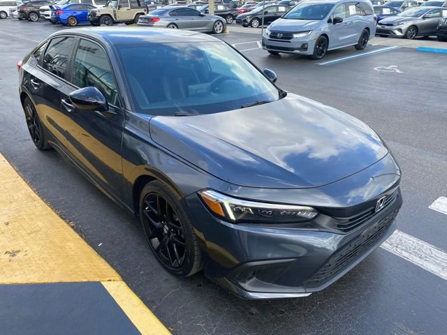 Used 2023 Honda Civic Sport image 2