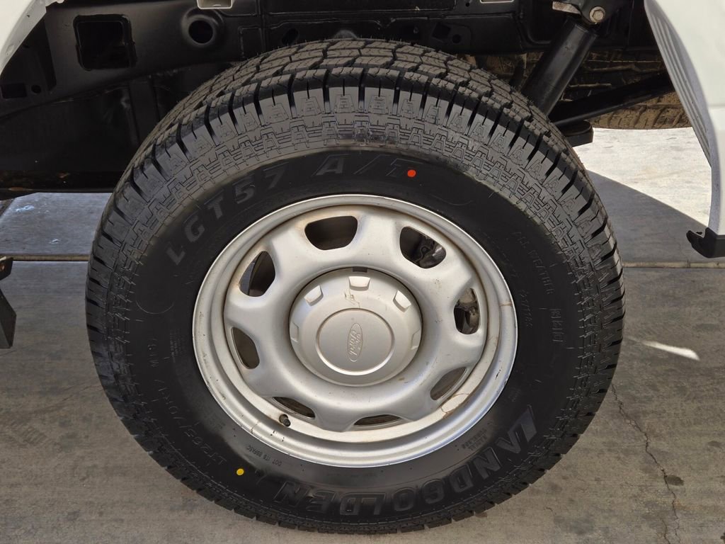 Used 2021 Ford F150 XL w/ Trailer Tow Package image 11