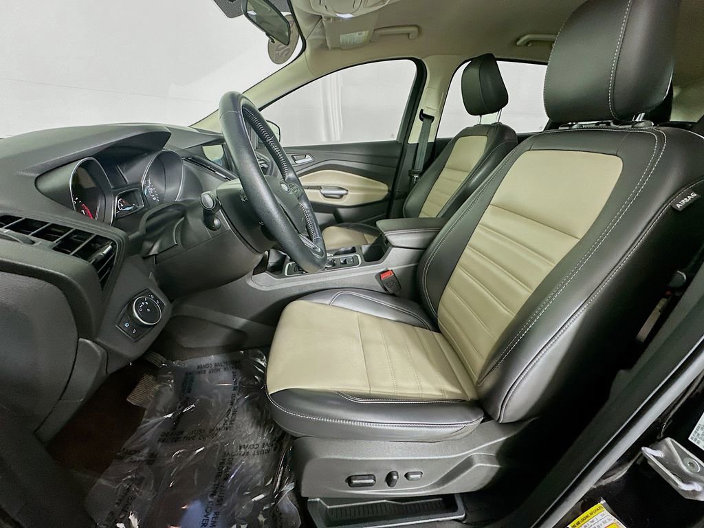 Used 2019 Ford Escape SEL image 28