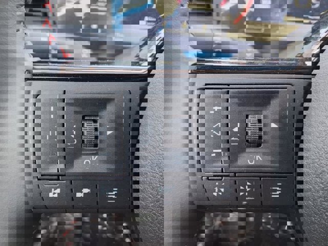 New 2025 Nissan Kicks SR image 33