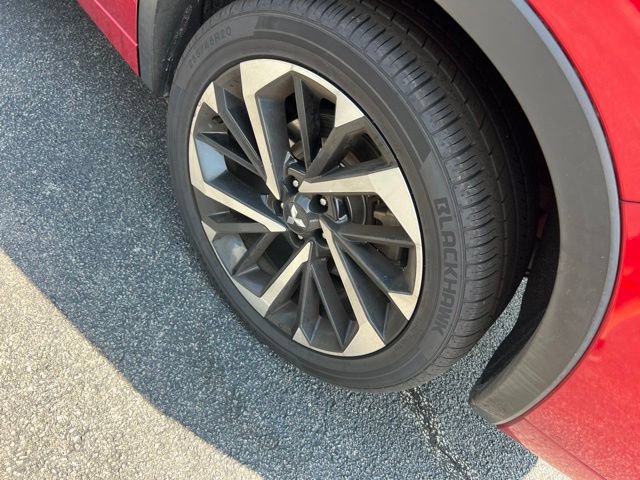 Used 2023 Mitsubishi Outlander SEL AWD/4WD image 22