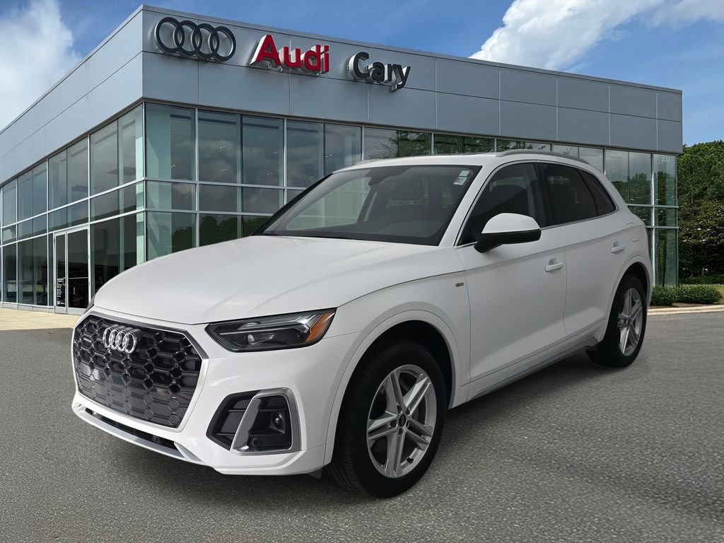 Used 2023 Audi Q5 e Premium w/ Convenience Package