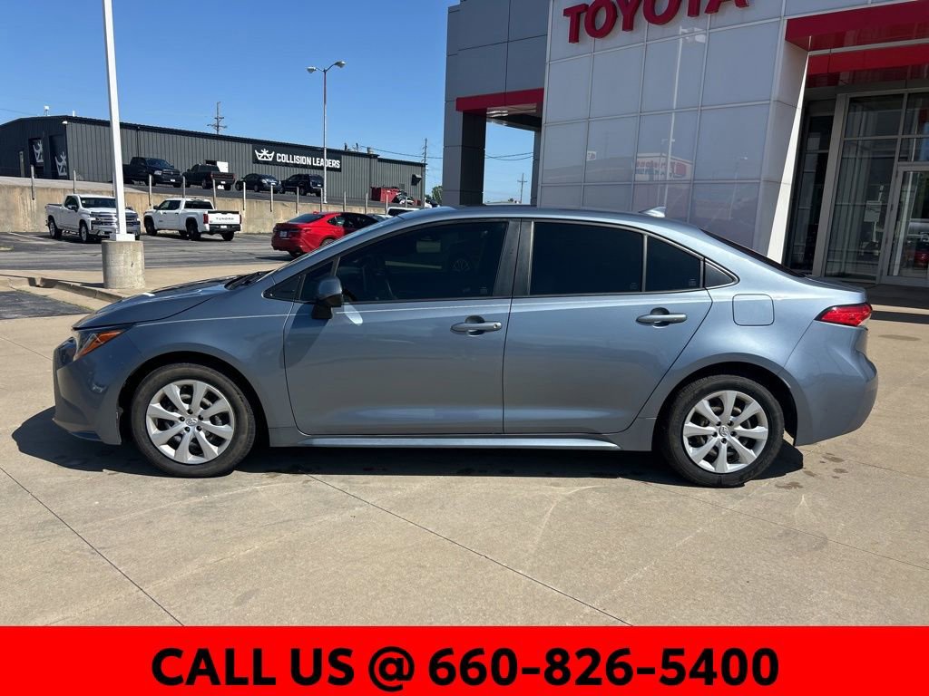 Used 2021 Toyota Corolla LE FWD image 8