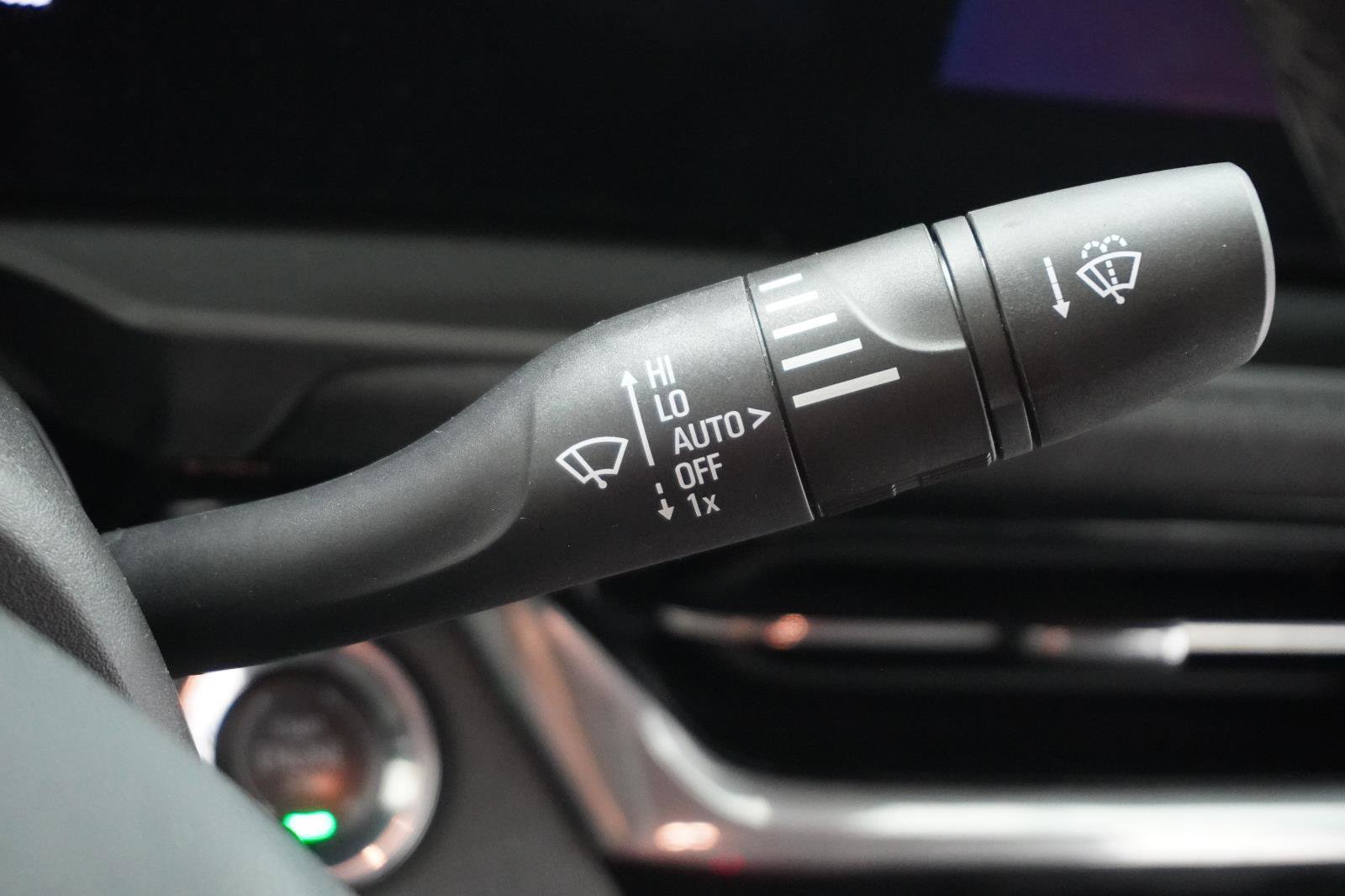 Used 2024 Buick Envista Sport Touring w/ Convenience II Package image 24