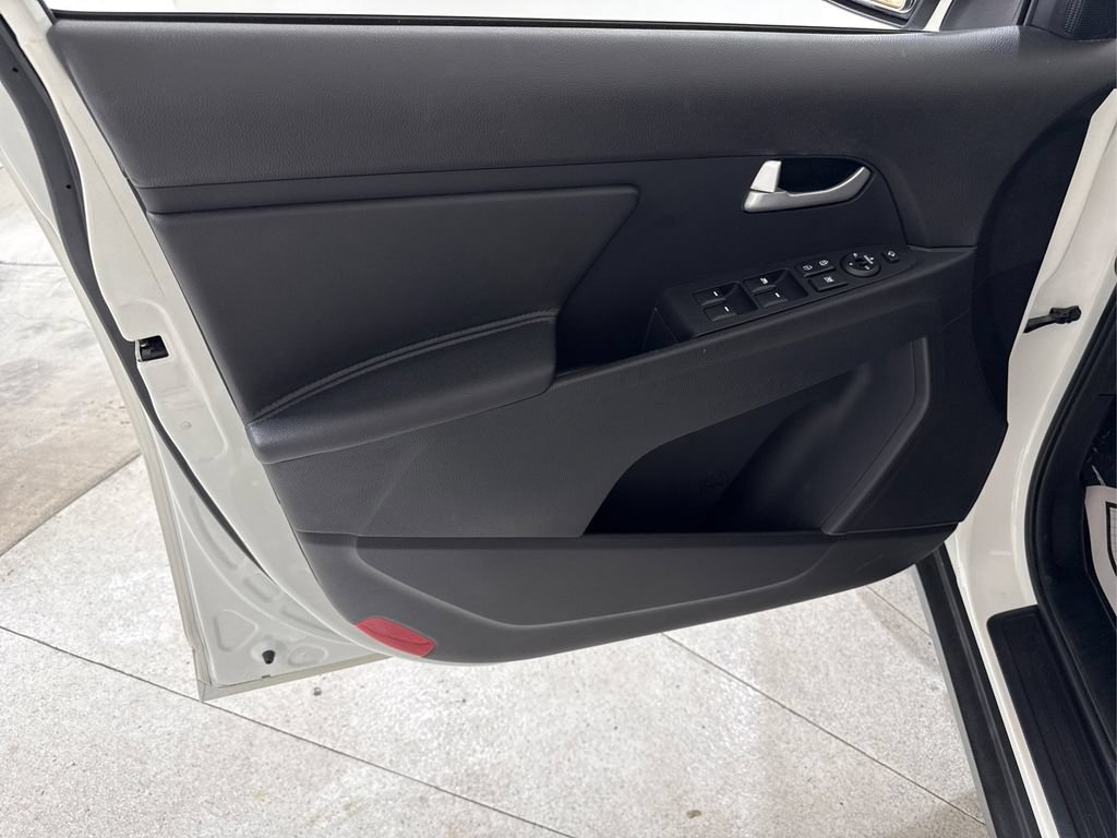 Used 2015 Kia Sportage EX FWD image 33