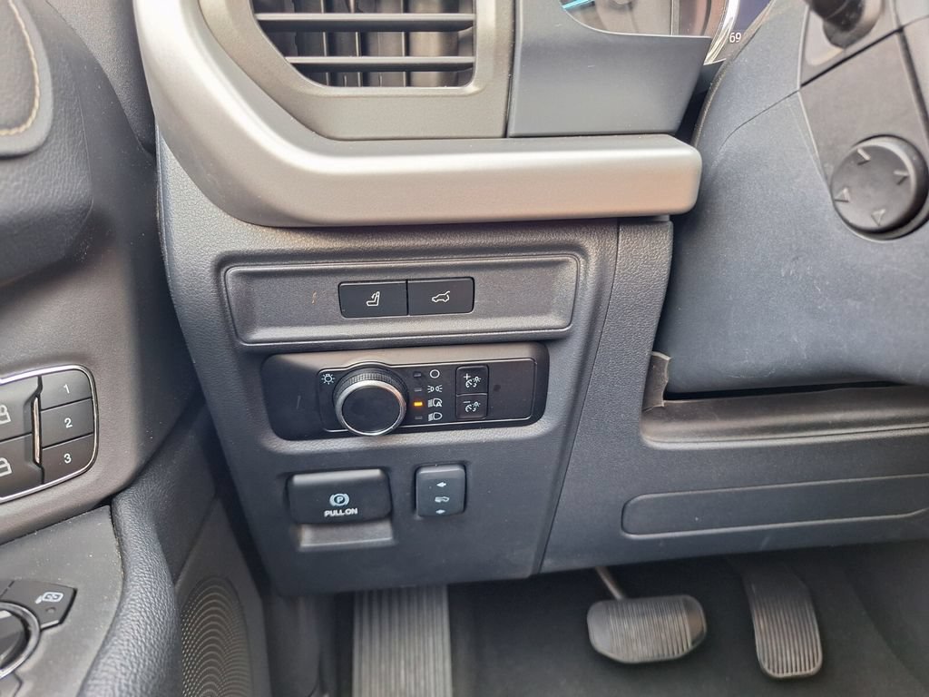 Used 2024 Ford Expedition XLT RWD image 21