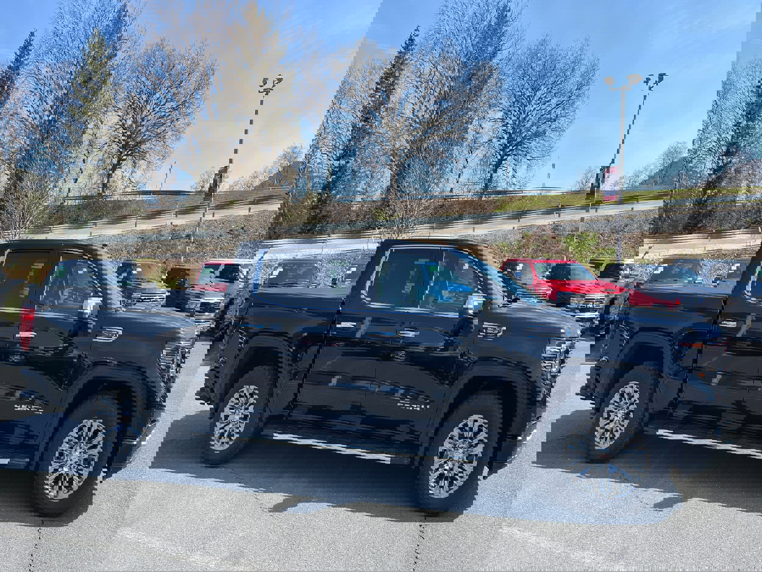 Used 2022 GMC Sierra 1500 Denali image 4