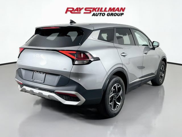 Used 2023 Kia Sportage LX AWD/4WD image 7